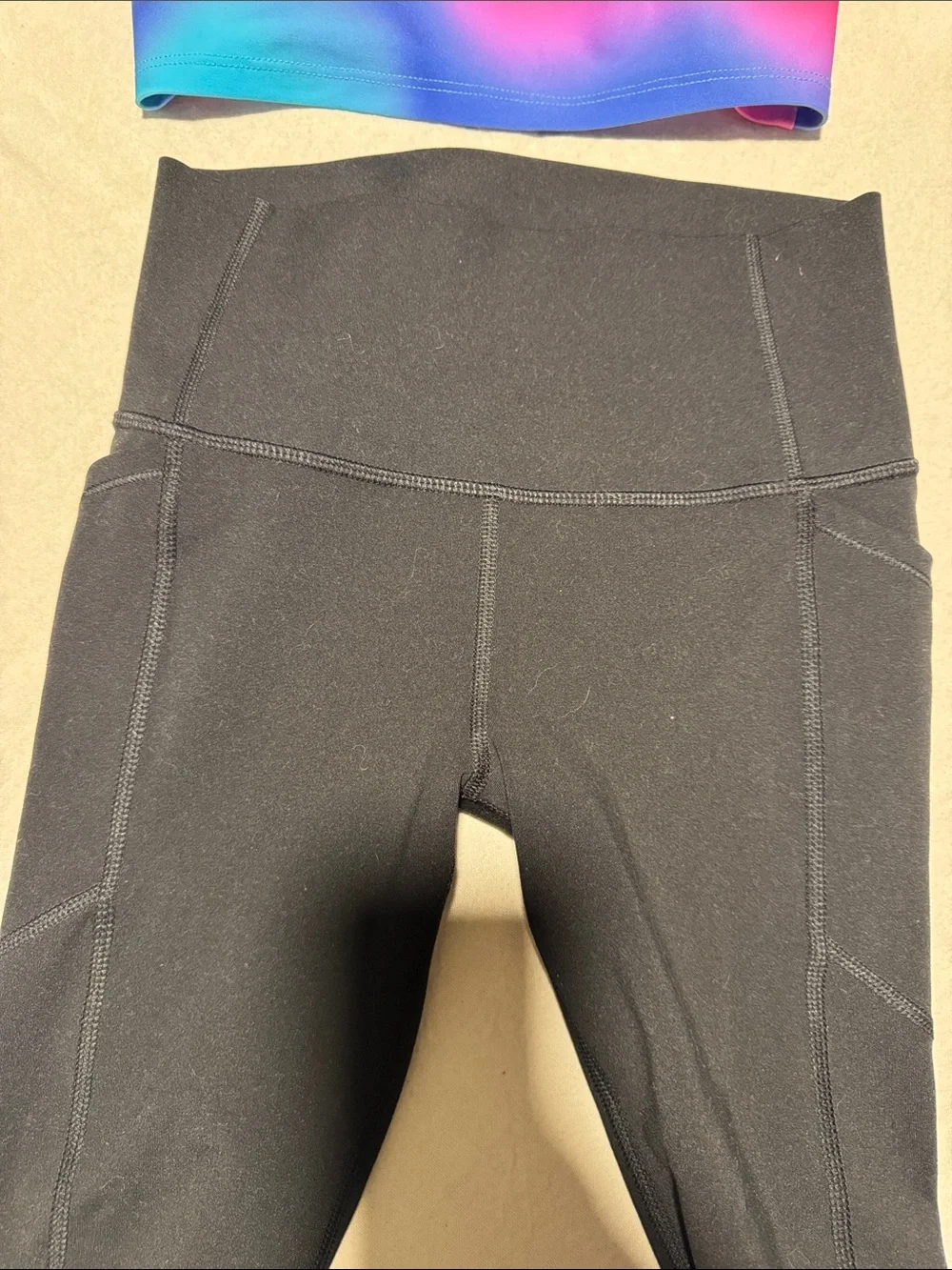 Old Navy Multicolor Ombre Sports Crop Top & Target Black Sport Leggings Set